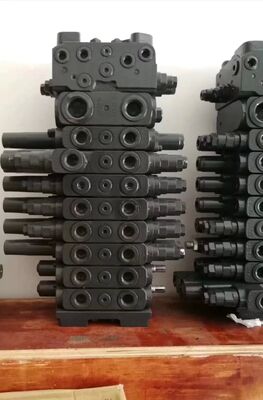 EX55 ZX60 4310051 4348186 4668463 مجموعة صمام التحكم الرئيسي الهيدروليكي لأجزاء الحفارات الصغيرة هيتاشي DPK-T04-6P2G-AB