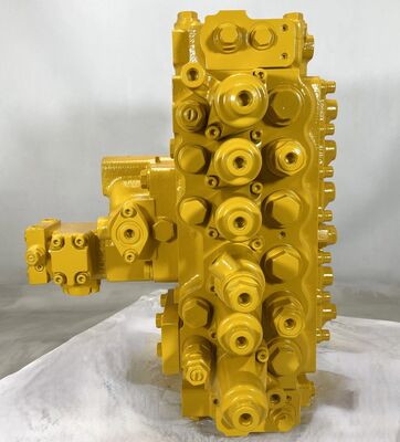 PC200-6 صمام التحكم الرئيسي الهيدروليكي Assy للجزء الاحتياطي Komatsu الحفر 72-347-13502 صمام التحكم الرئيسي OEMtrol صمام بعد السوق