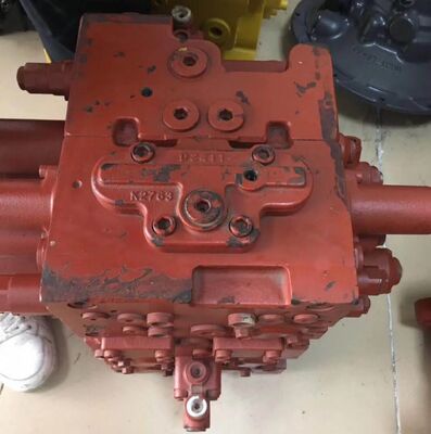 R335-7 R335-9 صمام التحكم الرئيسي الهيدروليكي Assy للجزء الغيري من حفر Hyundai 31N9-10110 صمام التحكم الرئيسي