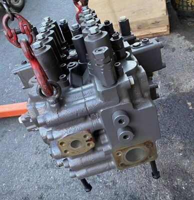 EC350D صمام التحكم الرئيسي الهيدروليكي Assy لأجزاء احتياطية حفر VOE14720610 صمام التحكم الرئيسي