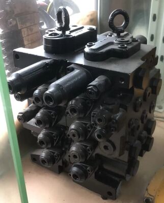 SK200-6E صمام التحكم الرئيسي الهيدروليكي Assy لقطع الغيار Kobelco Excavator YN30V00079F1 YN30V00079F2 KMX15YD YN30V00025F1 صمام التحكم الرئيسي OEM