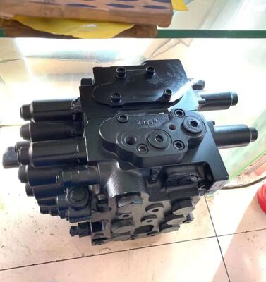 SK200-6E صمام التحكم الرئيسي الهيدروليكي Assy لقطع الغيار Kobelco Excavator YN30V00079F1 YN30V00079F2 KMX15YD YN30V00025F1 صمام التحكم الرئيسي OEM