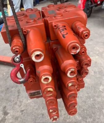 SK130 SK135 SK140-8 صمام التحكم الهيدروليكي Assy لـ Kobelco قطاع قطع غيار الحفارات الموزع