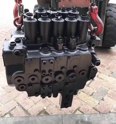 DH300-5 DH300-7 صمام التحكم الهيدروليكي Assy لقطع غيار حفارة Doosan صمام التحكم الرئيسي