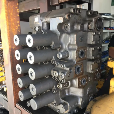 DH420 DH500 DH520 صمام التحكم الهيدروليكي Assy للجزء الاحتياطي الحفار Doosan صمام التحكم الرئيسي
